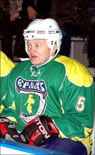 Аскаров не оратор, но команда ему поверила