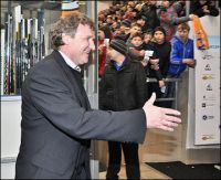 Главный тренер ХК "Ермак" Алексей Ждахин