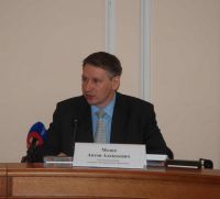 Антон Медко: «Устранение двоевластия нужно решать путём объединения всех поселений в единый Ангарский городской округ»